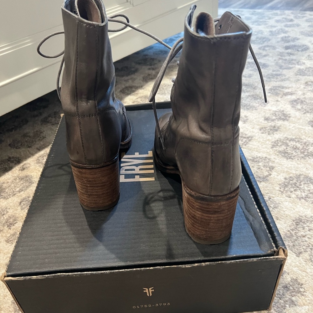 Frye boot - Picture 3 of 8